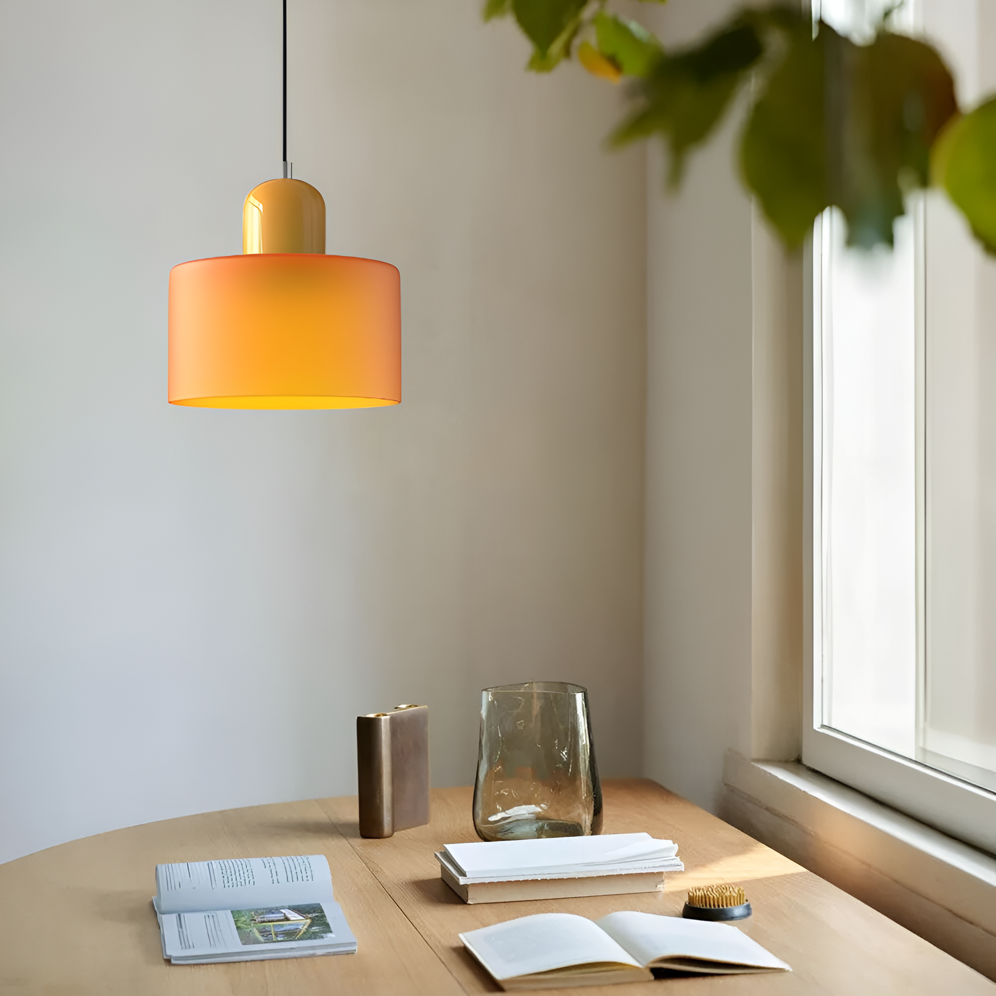 Casa Lumière Scandinavische Glazen Hanglamp - Metalen basis in twee tinten
