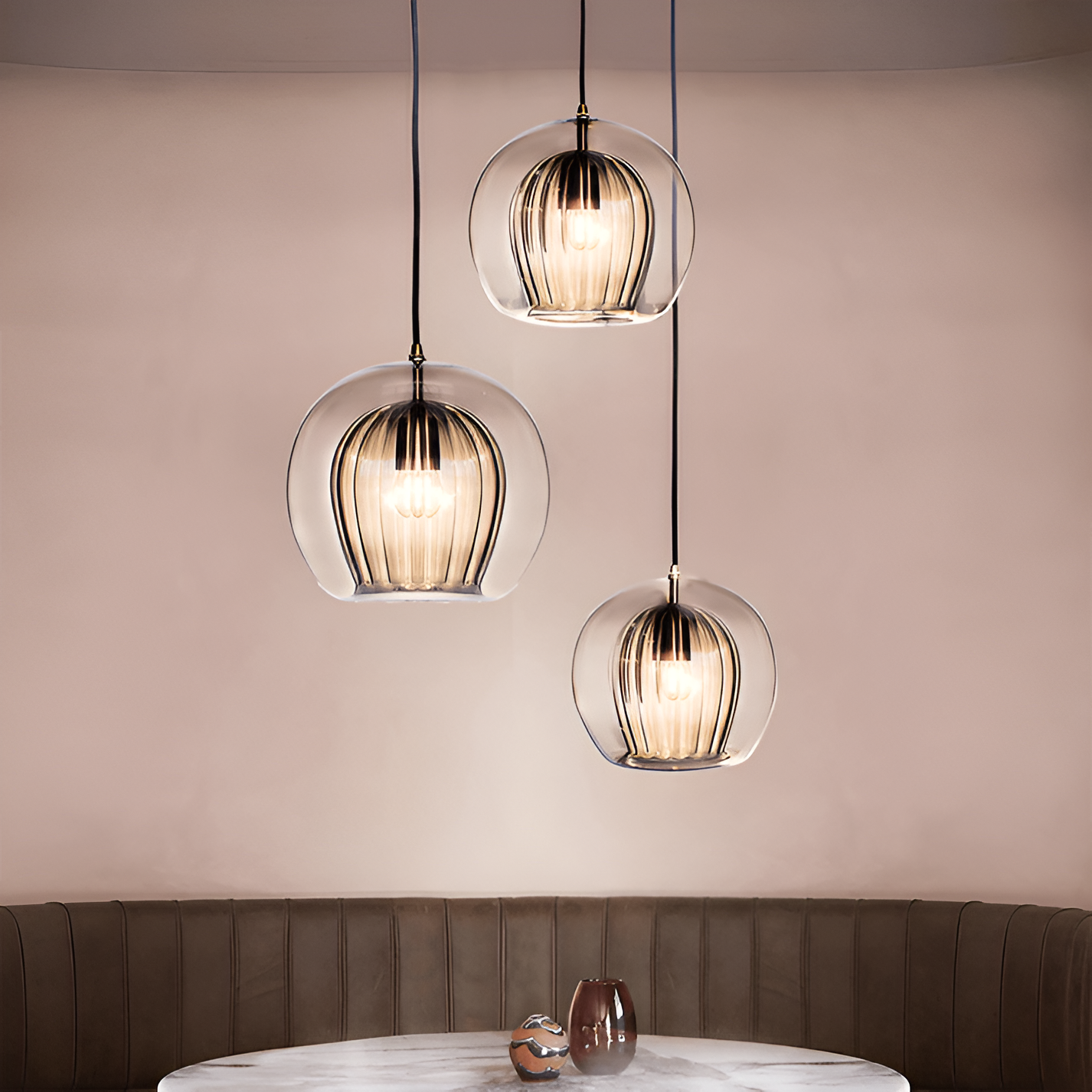 Casa Lumière Glazen Bol Hanglamp - Geribd Glas & Zachte Lichtspreiding