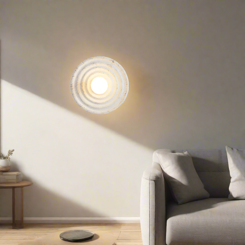 Casa Lumière Wabi-Sabi Ronde Wandlamp van Resin – Minimalistische Sfeerverlichting
