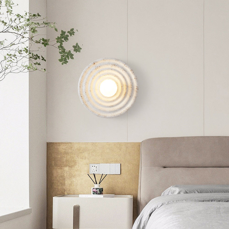 Casa Lumière Wabi-Sabi Ronde Wandlamp van Resin – Minimalistische Sfeerverlichting