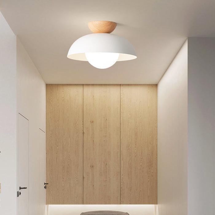Casa Lumière Nordic Minimalistische Plafondlamp – Eco Metaal, Houten Accent & Warm Sfeervol Licht