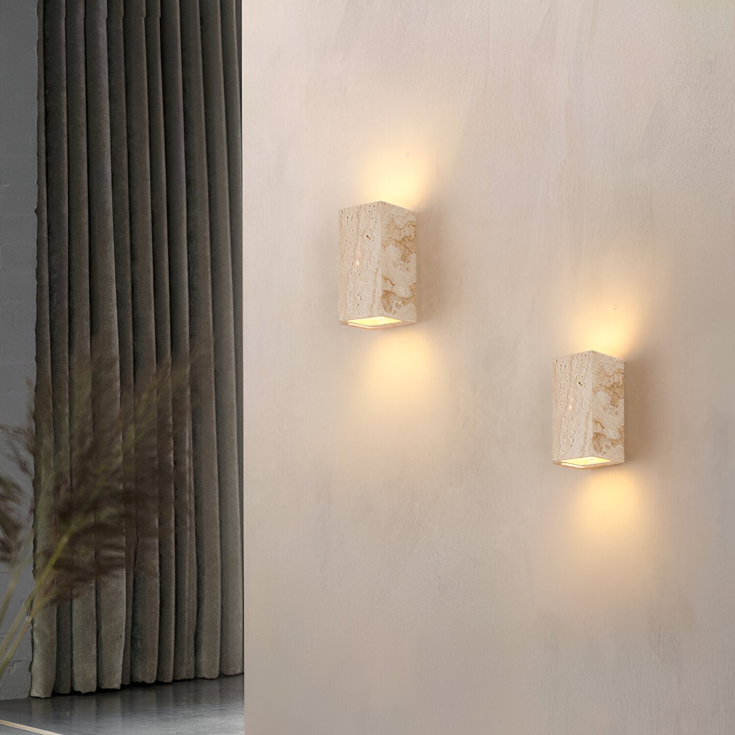 Casa Lumière Travertine Outdoor Wandlamp - Up & Down Gevelverlichting van Natuursteen
