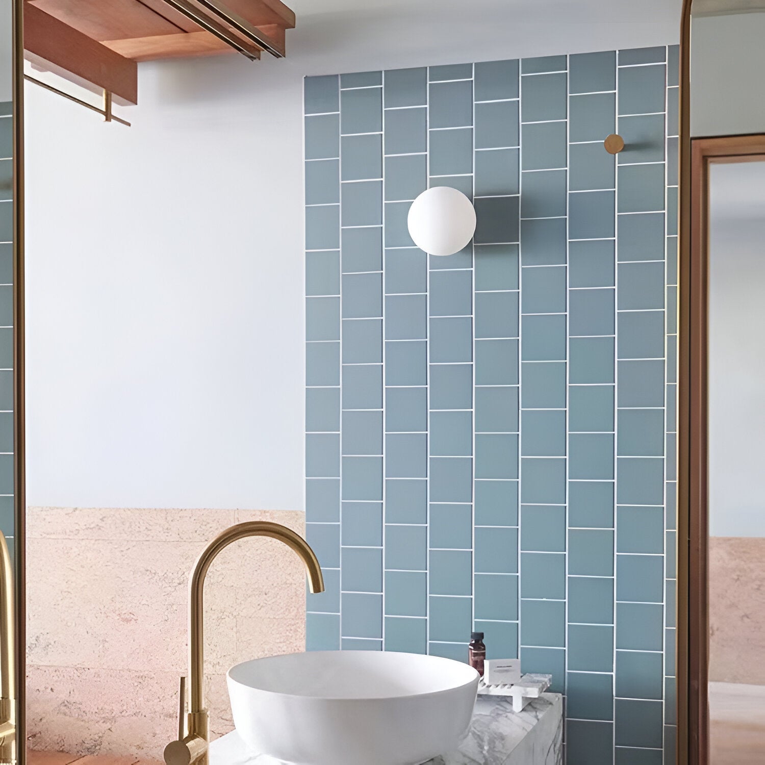 Casa Lumière Minimalistische Ronde Glazen Wandlamp - Opaal Glas & Zacht Diffuus Licht