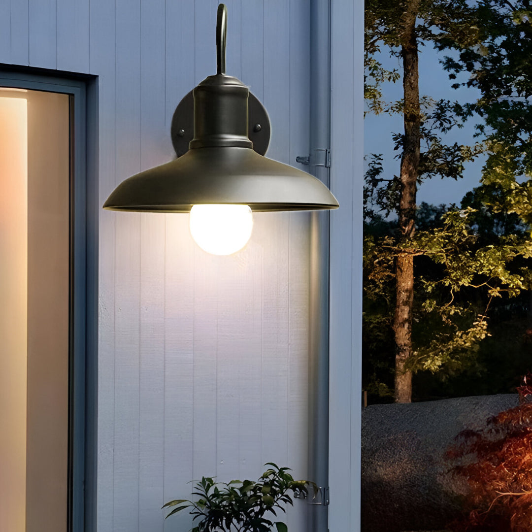Casa Lumière Industriële Buiten Wandlamp van Metaal - Modern Design met Klassieke Uitstraling