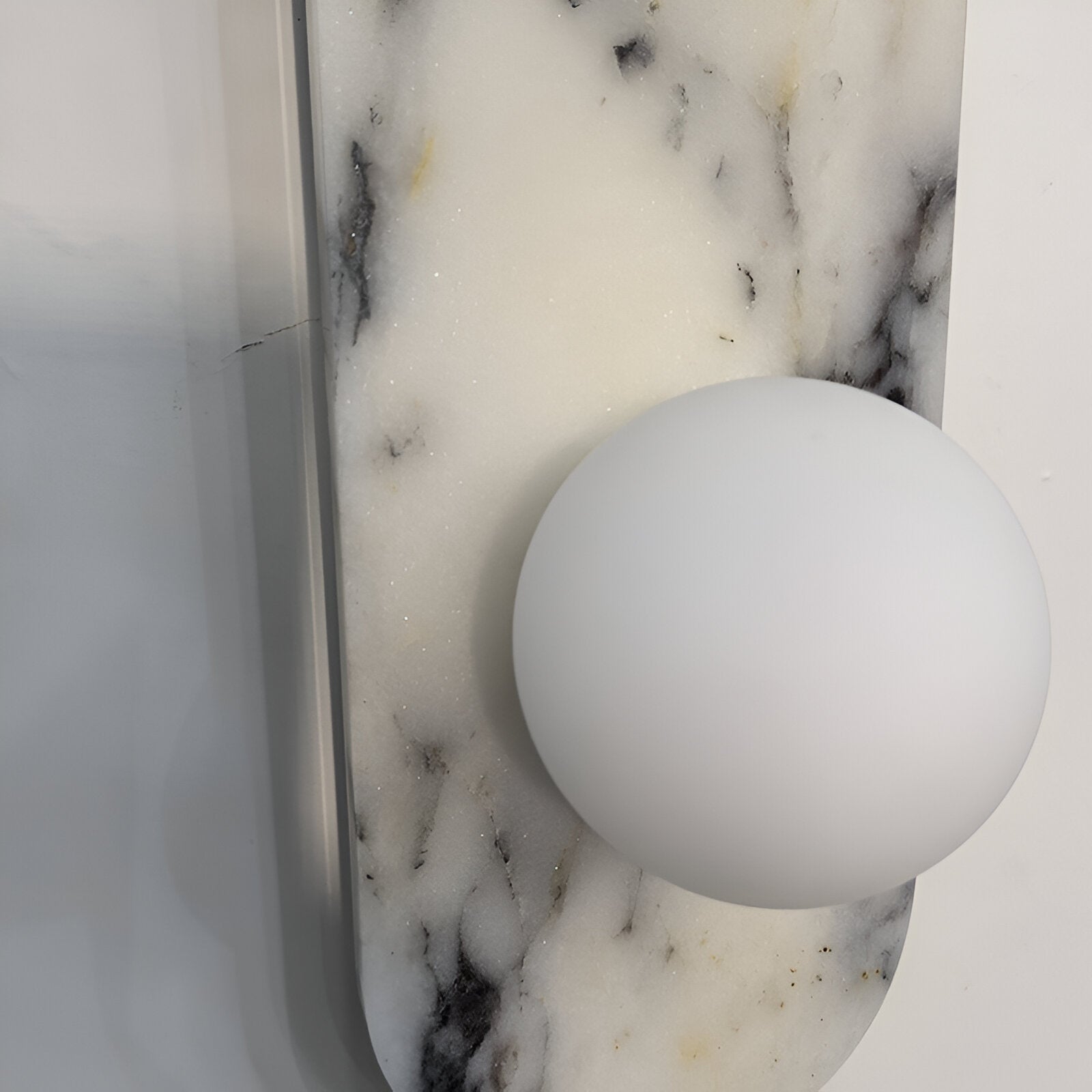 Casa Lumière French Marble Wandlamp - Luxe Minimalistische Marmeren Wandverlichting met Globe Lichtpunten