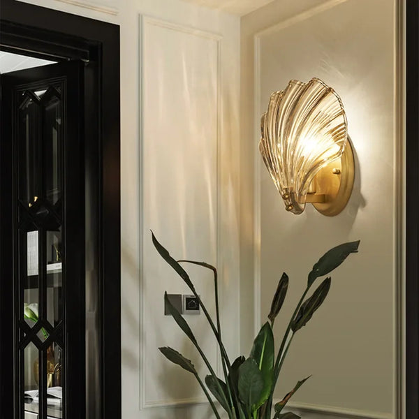 Casa Lumière Art Brass Wandlamp Glazen Schelp – Elegante Sfeerverlichting Badkamer, Hal & Slaapkamer