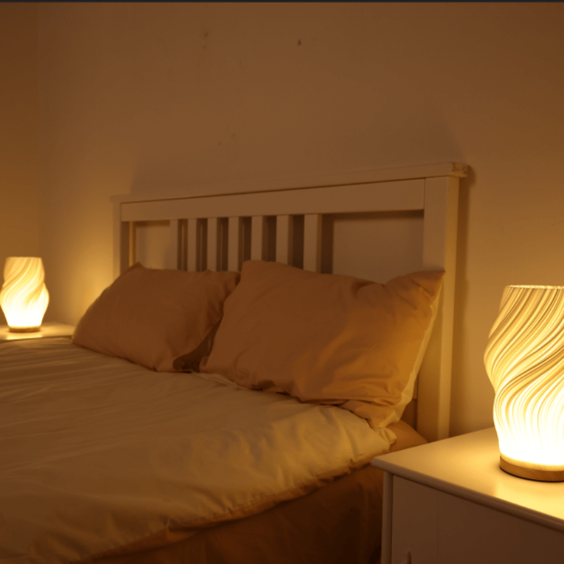 Casa Lumière Serene Wavecrest Tafellamp met Warm Licht