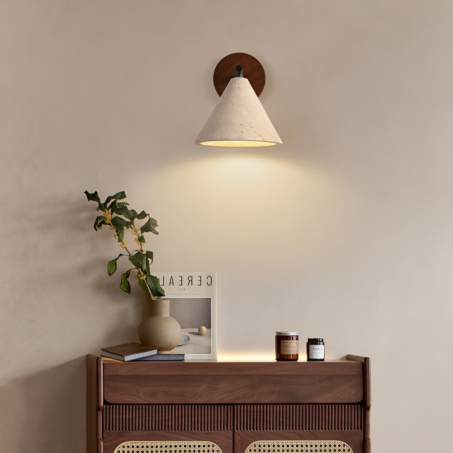 Casa Lumière Travertine Wandlamp Kegelvorm - Natuurlijk Steen, Warm LED Licht & Minimalistisch Design