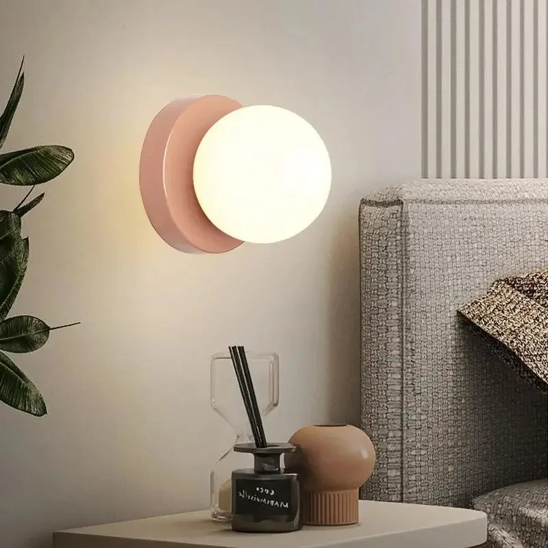 Casa Lumière Nordic Minimalistische LED Wandlamp - Ronde Vorm met Glazen Bol
