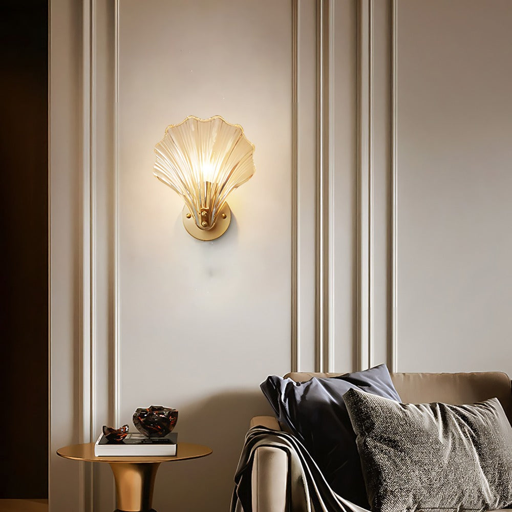 Casa Lumière Art Brass Wandlamp Glazen Schelp – Elegante Sfeerverlichting Badkamer, Hal & Slaapkamer